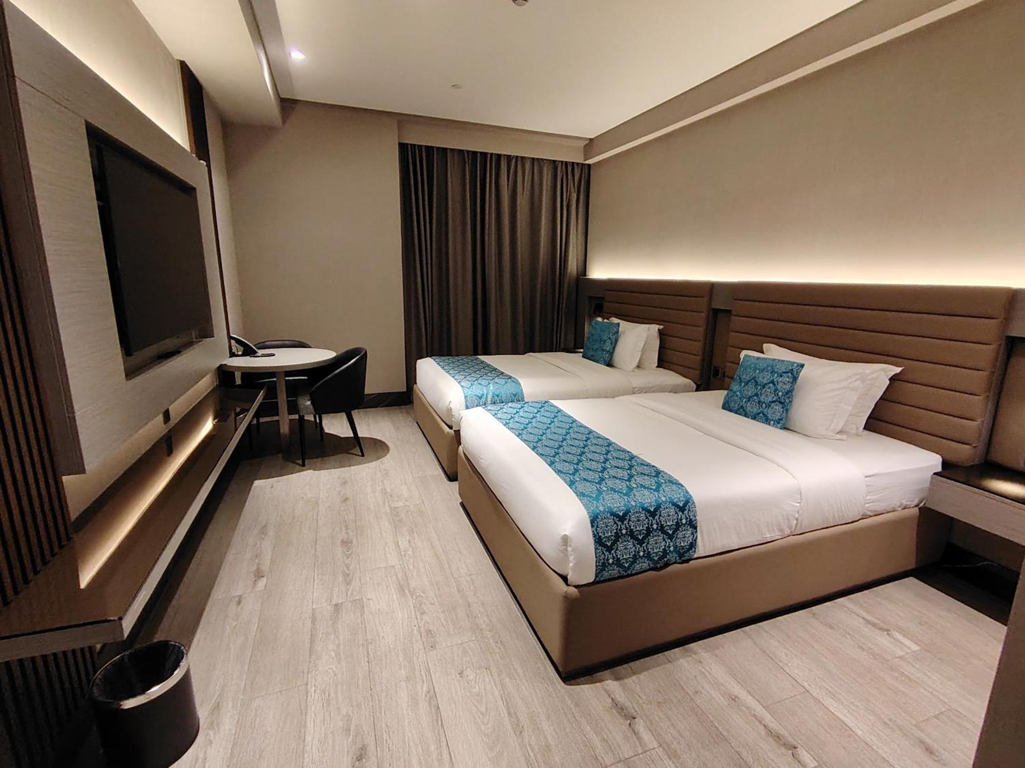 Bayprime Hotel Paranaque City Exterior photo